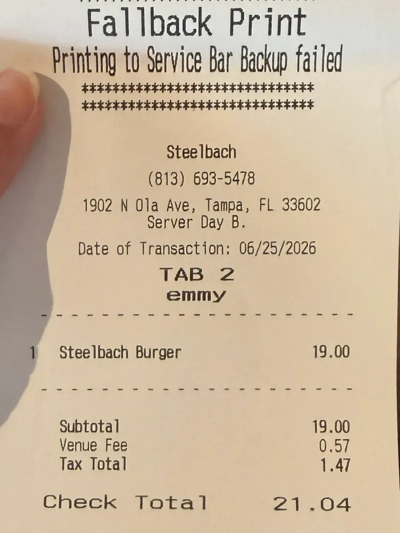 Tak Cuma Pajak dan Tip, Kini Restoran Tambah Biaya 'Tempat' di Tagihan