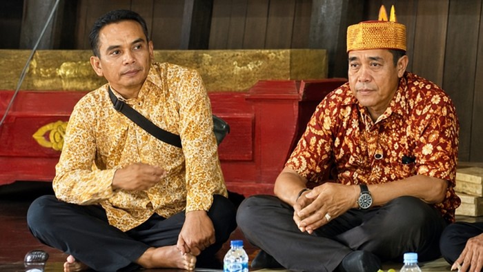 Tokoh Adat Dayak Tomun, Martin Kukung