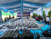 Penangkapan Besar-besaran 3,37 Ton Kuncup Ganja Bahan Baku Cairan Vape