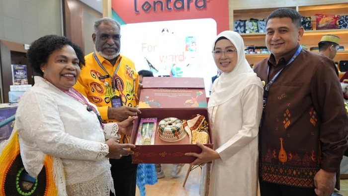 Booth Pemkot Makassar di Indonesia City Expo (ICE), Pentas Seni, dan Bazar UMKM pada rangkaian Rapat Kerja Nasional (Rakernas) XVIII APEKSI Tahun 2026.