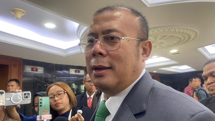 Wakil Ketua DPR Cucun Ahmad Syamsurizal di kompleks parlemen, Senayan, Jakarta, Kamis (2/7/2026).