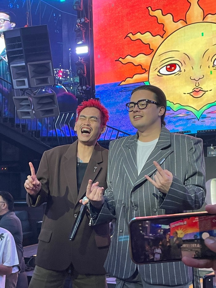 Duo EDM DNA, Aloy dan Jayjax, luncurkan album perdana OURORA dengan 18 track. Album ini mencerminkan perjalanan hidup mereka dan akan rilis 3 Juli 2026.
