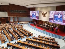 DPR Gelar Paripurna Calon BS OJK hingga RAPBN 2027, 298 Anggota Dewan Hadir