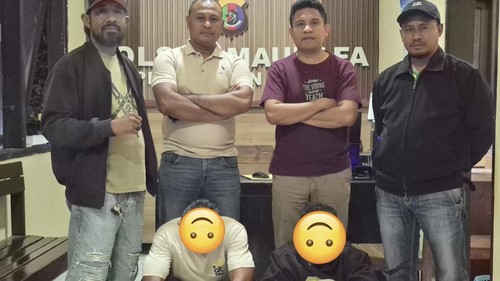 Dua pria berinsial BG dan ML ditangkap polisi lantaran mencuri dua anjing milik Gereja Santo Fransiskus Asisi BTN Kolhua, Kelurahan Kolhua, Kecamatan Maulafa, Kota Kupang, NTT. (Foto: Dok. Polsek Maulafa)