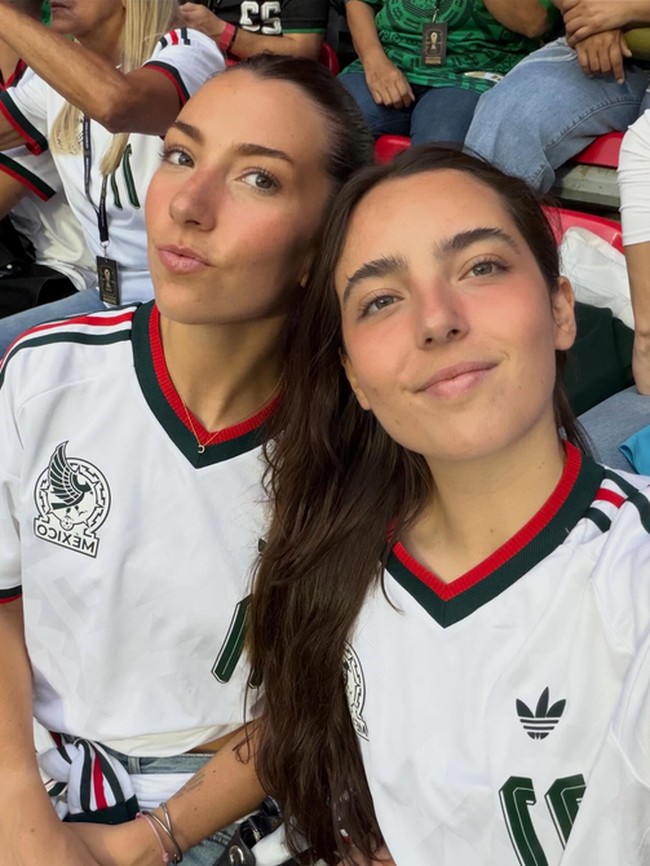 Pesona Istri Santiago Gimenez, Bintang Telenovela di Piala Dunia 2026