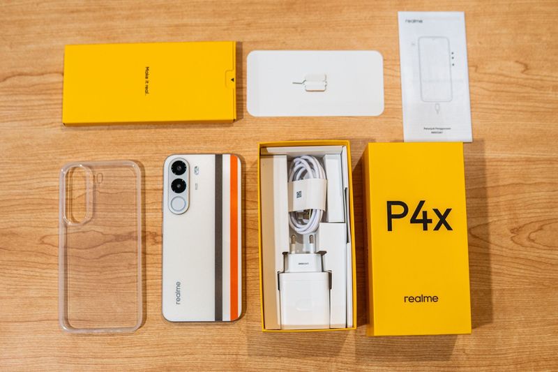 Gaming Lebih Lama dengan Baterai Titan, Ini Pengalaman Main di realme P4x Gaming Lebih Lama dengan Baterai Titan, Ini Pengalaman Main di realme P4x