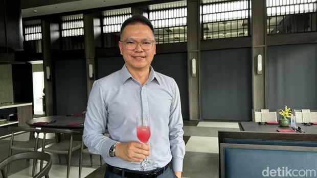 General Manager Padma Hotel Bandung Sudiman Arpan