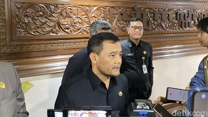 Gubernur Jateng Ahmad Luthfi di kantornya, Semarang, Kamis (2/7/2026).