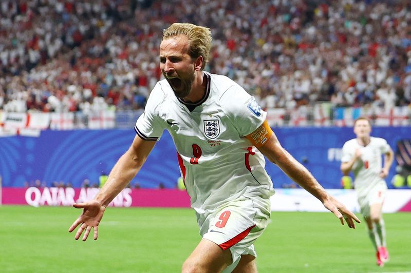 Soccer Football - FIFA World Cup 2026 - Round of 32 - England v DR Congo - Atlanta Stadium, Atlanta, Georgia, U.S. - July 1, 2026 England's Harry Kane celebrates scoring their second goal REUTERS/Claudia Greco