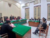 Eks Bendahara MAS Farhan Syarif Hidayah Didakwa Korupsi Dana BOS Rp 268 Juta