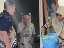 Lansia Ditelantarkan Anak di Sidoarjo Nangis, Ngaku Belum Makan