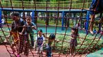 Libur Sekolah, Air Mancur Taman Puring Jadi Favorit Anak-anak
