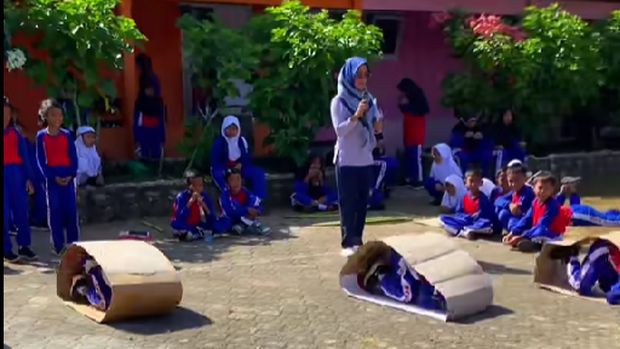 Lomba balap kardus Lomba balap kardus
