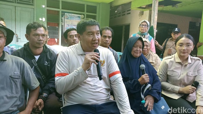 Menteri Perumahan dan Kawasan Pemukiman (PKP) Maruarar Sirait di Kota Blitar