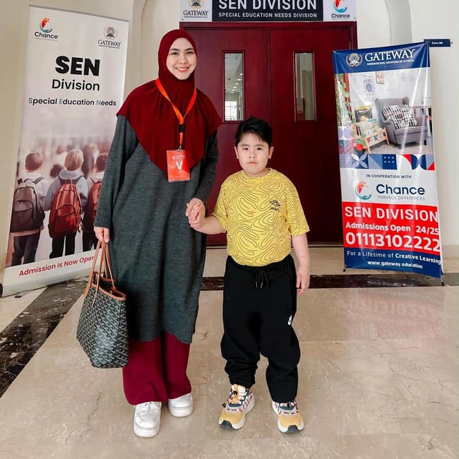 Oki Setiana Dewi Rutin 6 Tahun ke Klinik Pediatri demi Sulaiman