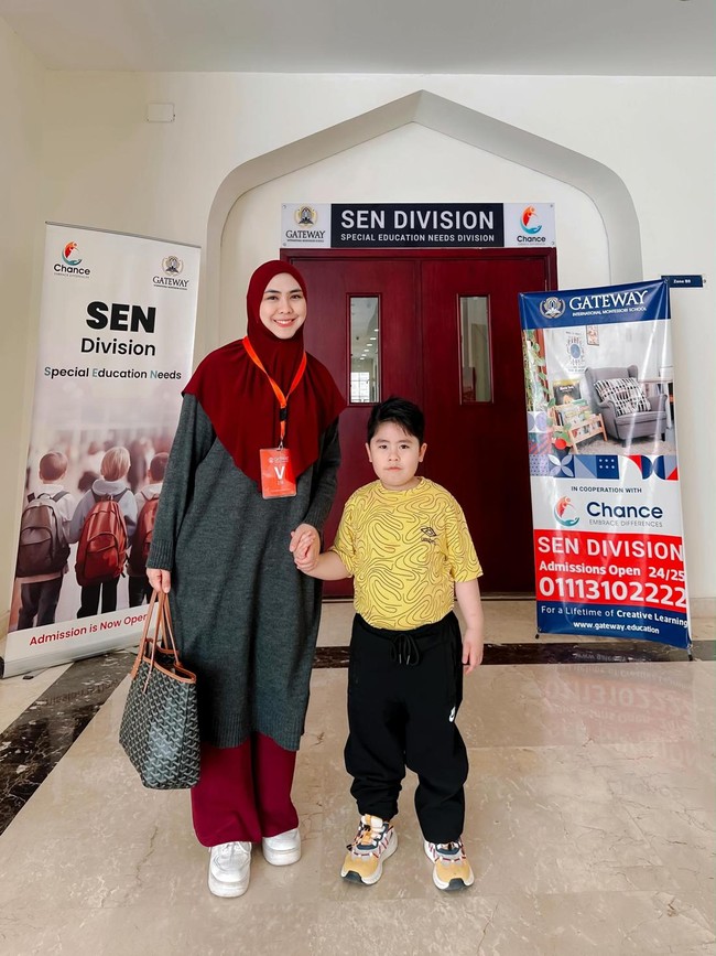 Oki Setiana Dewi Rutin 6 Tahun ke Klinik Pediatri demi Sulaiman