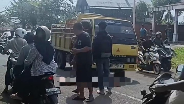 Pemotor di Musi Rawas tewas terlindas truk
