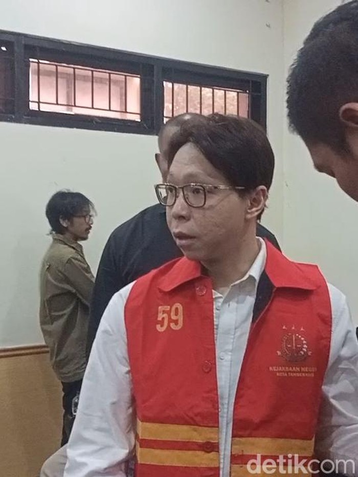 Richard Lee di Pengadilan