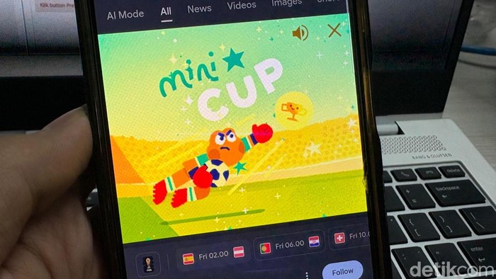 Dalam rangka memeriahkan Piala Dunia FIFA 2026, Google meluncurkan game seru yang tergolong mudah tapi sebenarnya susah. Namanya Mini Cup.