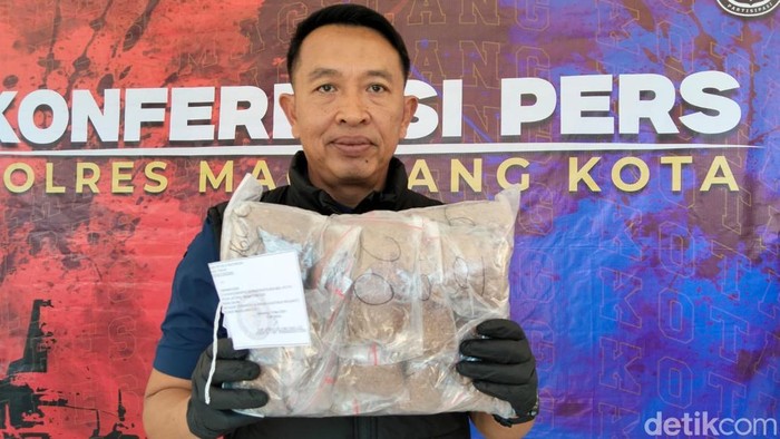 Tembakau sintetis seberat 1,5 kg diamankan Reserse Narkoba Polres Magelang Kota, Kamis (2/7/2026).