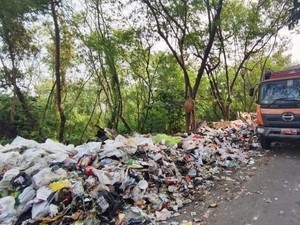 Video: Viral di Medsos, Pemprov DKI Angkut 54 Ton Tumpukan Sampah di Cakung
