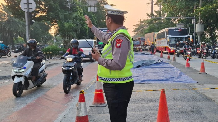 Ada Perbaikan Jalan, Lalin di Jl Daan Mogot Arah Rawabuaya Macet