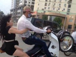 Detik-Detik Sebelum Apes, Foto Ini Bikin Susah Nahan Tawa