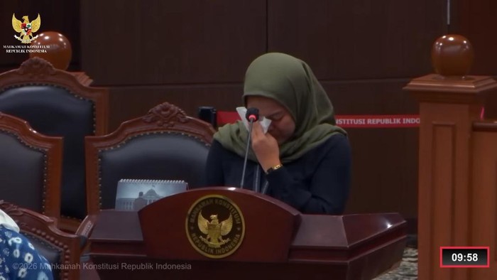 Dosen UPNV Jakarta, Dinda Dinanti dalam Sidang Perkara Nomor 272/PUU-XXIII/2025 dan 24/PUU-XXIV/2026. Selasa, 30 Juni 2026.