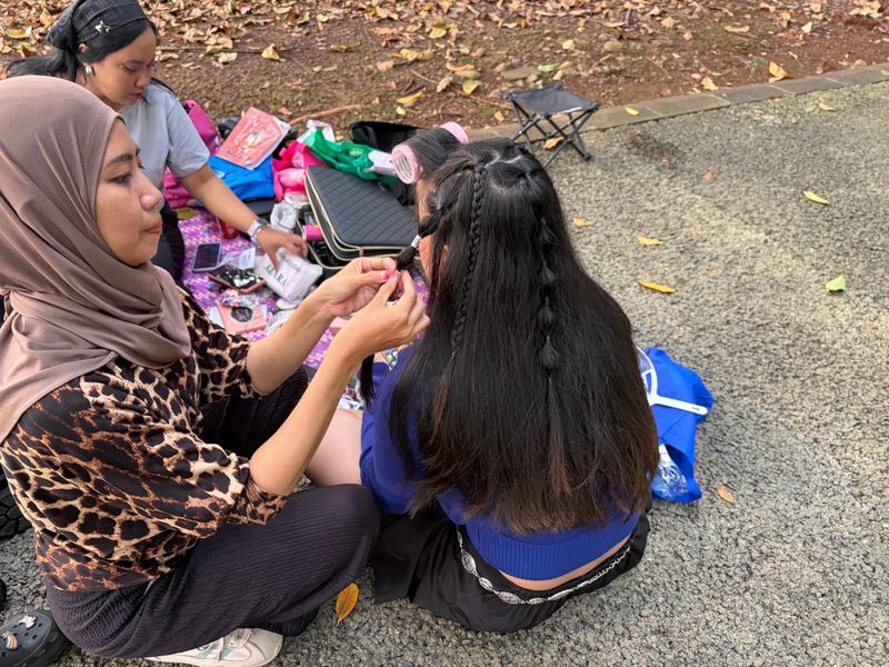 Jasa Makeup hingga Polaroid, Intip Peluang Bisnis di Festival K-Pop Jasa Makeup hingga Polaroid, Intip Peluang Bisnis di Festival K-Pop