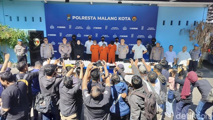 Konferensi pers pengungkapan kasus narkotika di Kota Malang
