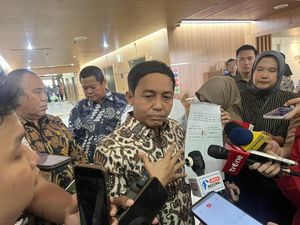 Buntut Panjang OTT Bupati Kuansing hingga Menhut Raja Juli Buka Suara