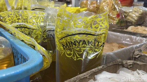 MinyaKita yang dijual di Pasar Tradisional Medan