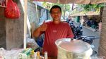 Pamer Selfie Bareng Ikan Tenggiri, Kini Siomay Bang Sule Makin Viral
