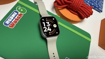 Terakhir ada Redmi Watch 6 yang menawarkan layar AMOLED berukuran 2,07 inch dengan tingkat kecerahan hingga 2.000 nits. Smartwatch ini memiliki bodi tipis dengan ketebalan 9,9mm, tapi dengan baterai yang dapat bertahan hingga 24 hari dalam sekali pengisian. Foto: Virgina Maulita Putri/detikINET