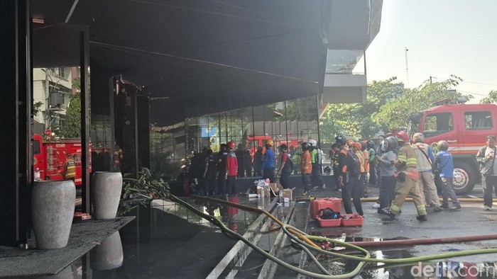Rama Biliar di Jogja terbakar, Jumat (3/7/2026).