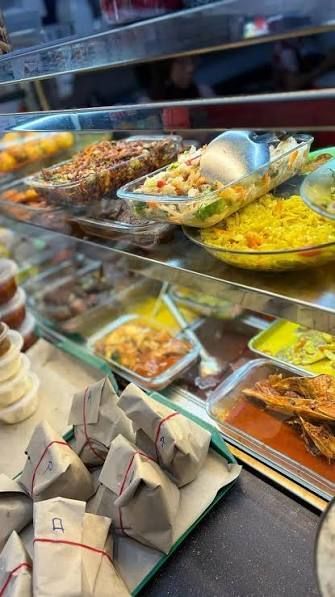 Salut! Restoran Indonesia di Singapura Ini Jual Makanan Hanya Rp 28 Ribu Salut! Restoran Indonesia di Singapura Ini Jual Makanan Hanya Rp 28 Ribu