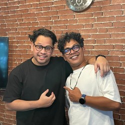 Satrio Alexa Balut Trauma Selingkuh dengan Musik Heavy yang Jor-joran