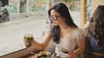 Seru Banget! Febby Rastanty Ngopi di Italia hingga Makan Ikan di Bali