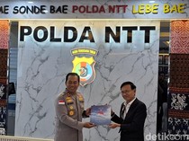 Polda NTT Cetak Rekor MURI Lewat Terapi Kesehatan Mental untuk Anggota-Warga