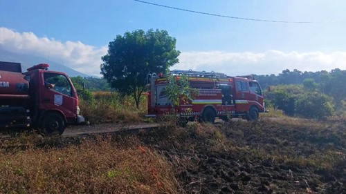 Kebakaran lahan kembali melanda wilayah Kecamatan Kubu, Karangasem, Bali, Sabtu (4/7/2026). (Foto: Dok. Istimewa)