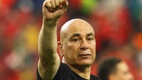 Tim berjuluk The Pharaohs menjaga asa mereka untuk melangkah lebih jauh di turnamen. REUTERS/Kai Pfaffenbach  