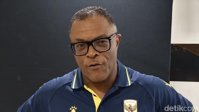 Pelatih Timnas Indonesia U-17 David Nascimento, saat ditemui di di Stadion Manahan Solo, Sabtu (4/7/2026).