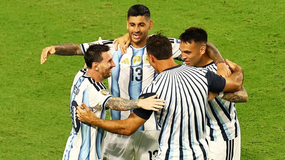 Potret Argentina Lolos Dramatis ke 16 Besar Usai Tekuk Tanjung Verde Potret Argentina Lolos Dramatis ke 16 Besar Usai Tekuk Tanjung Verde