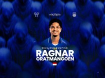 Persib Resmi Perkenalkan Ragnar Oratmangoen dan Gakuto Notsuda