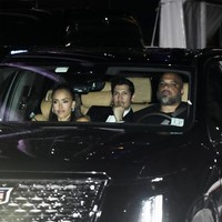 Kabarnya Taylor dan Travis mengundang sekitar 1000 tamu. Jessica Alba dan kekasihnya, Danny Ramirez, termasuk dalam daftar tersebut. (Foto: REUTERS/Bing Guan)
