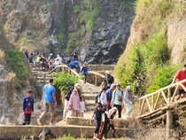 Mengisi Liburan Sekolah dengan Jelajahi Cantiknya Curug Bidadari