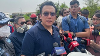 Pemerintah Gelar OMC untuk Padamkan Kebakaran TPA Jatiwaringin Besok