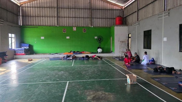 232 jiwa pengungsi terdampak kebakaran TPA Jatiwaringin pulang ke rumah, sisa 15 masih mengungsi