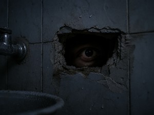 Viral Pria Diduga Intip Sesama Pria di Toilet Mal Bekasi, Korban Pilih Damai