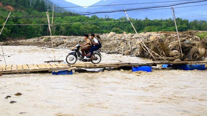 Jembatan Perintis Garuda